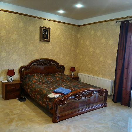 Аппартаменты С Балконом Lejlighed Odessa Eksteriør billede