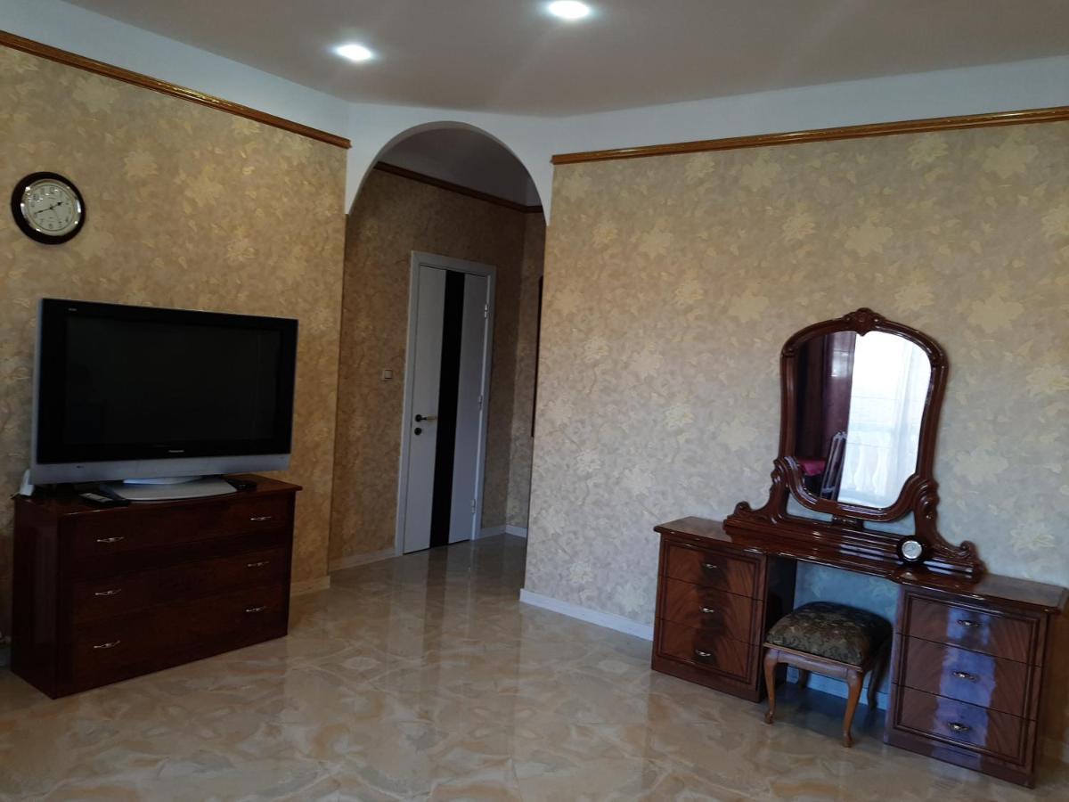 Аппартаменты С Балконом Lejlighed Odessa Eksteriør billede